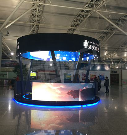 西安咸陽(yáng)機(jī)場(chǎng)室內(nèi)全彩屏