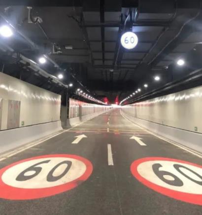 上海武寧路隧道-隧道情報板案例
