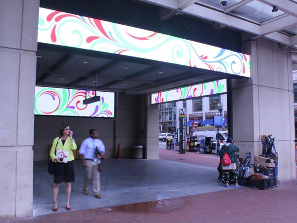 美國(guó)華盛頓威瑞森中心led室外全彩顯示屏