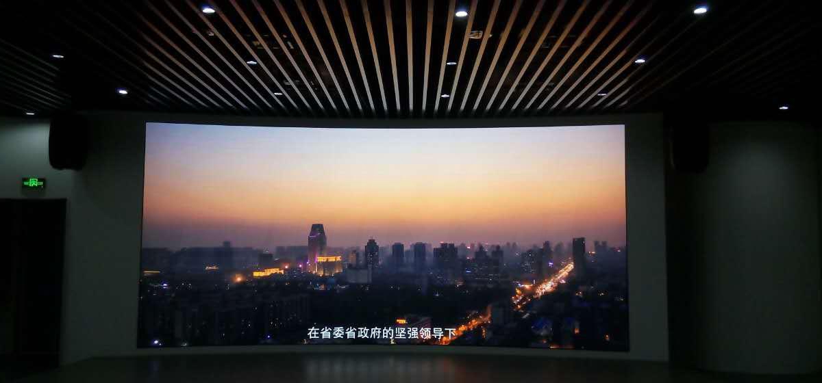 河南電視臺(tái)室內(nèi)全彩顯示屏