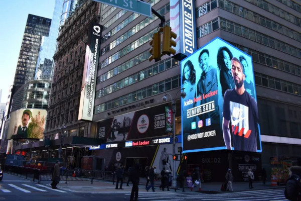 Broadway 1460號,500㎡顯示屏