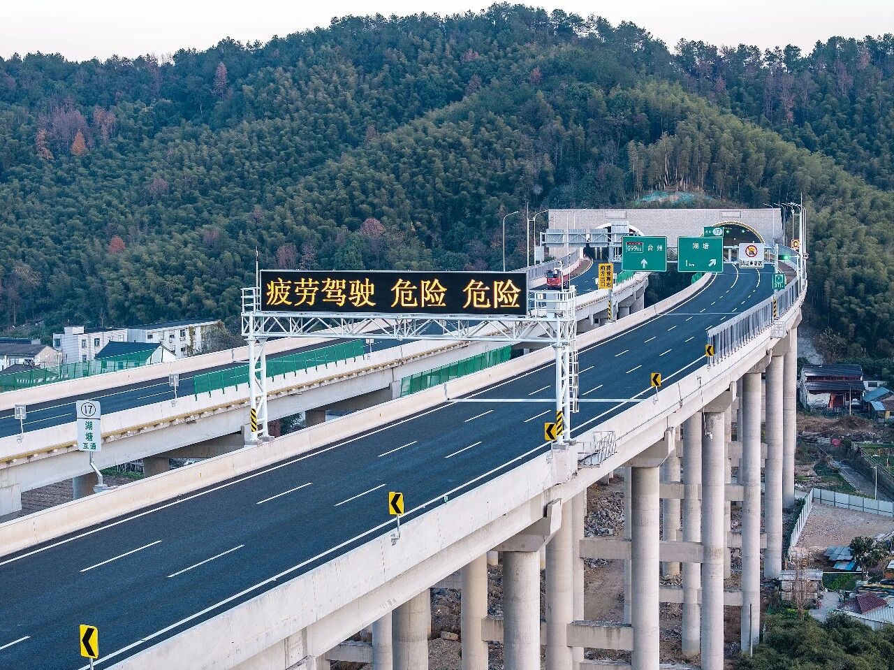 打造“數(shù)字高速”新標(biāo)桿,三思助力,長三角,交通動(dòng)脈,智慧升級(jí)