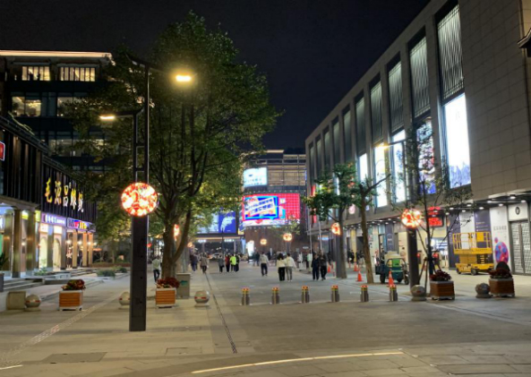 LED顯示屏,LED顯示屏廠家,LED照明廠家,照明解決方案,顯示屏解決方案